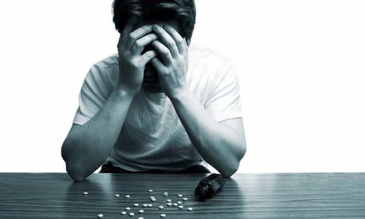 Man struggling with addiction may need Dual Diagnosis Treatment