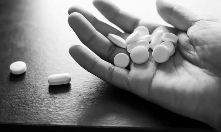 What is a Medication-Assisted Treatment for Drug Addiction - BluehillsRecovery