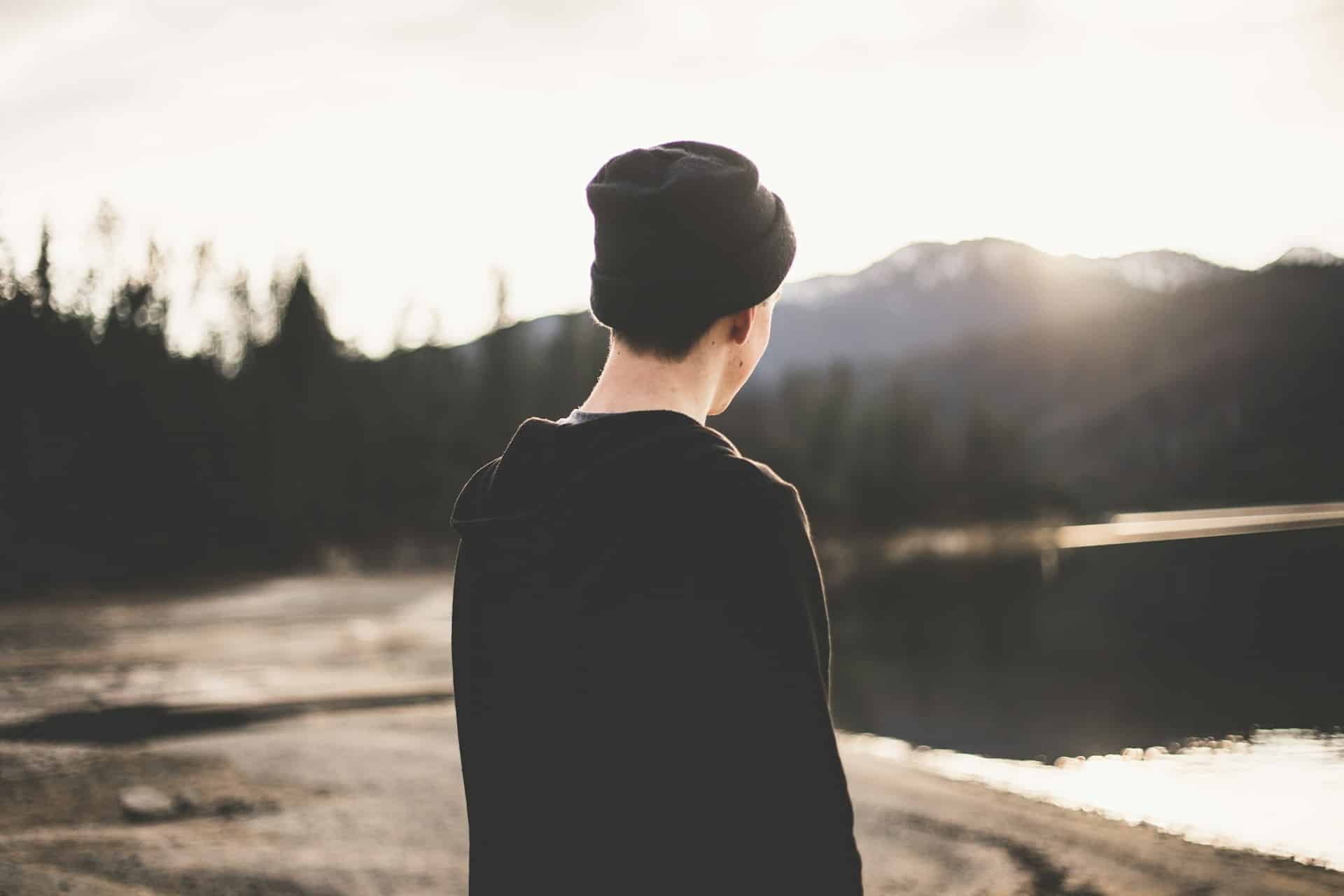 How to Stay Sober (or Mentally Stable) Between Therapy Sessions